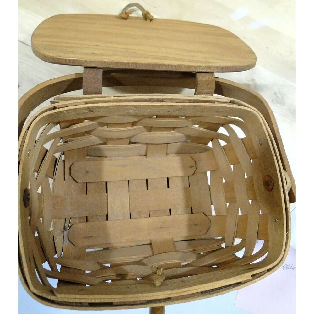 LONGABERGER VINTAGE 1994 HEARTLAND SMALL PURSE BASKET W/LID HAND PAINTED Brittan